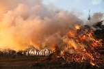 Osterfeuer &uuml;ber Krimderode 2016 (Foto: Angelo Glashagel)