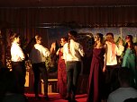 Shakespeares Viel L&auml;rm um Nichts � Ein Reigen um Intrigen und Liebe, gepaart mit Charme und Wortwitz, stand am Freitagabend in der Aula des Schillergymnasiums auf dem Spielplan (Foto: K. Hornung)
