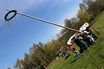 Maibaum in W&uuml;lfingerode gesetzt (Foto: Berti Voigt)