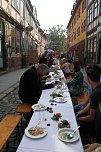 Essen der Kulturen in der Kurzen Meile (Foto: Angelo Glashagel)