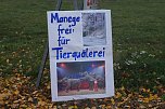 Tiersch&uuml;tzer protestieren gegen Zirkus mit Wildtieren (Foto: Nicole Schulz)