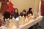 Volles Haus - der Weihnachtsbasar der Petersbergschule lockte jede Menge Besucher (Foto: Angelo Glashagel)