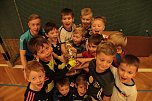 Kleine Kreismeister feierten - Wackers G-Jugend hat die Hallenmeisterschaft gewonnen (Foto: Angelo Glashagel)
