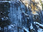 Königshütter Wasserfall zu Eis erstarrt (Foto: Peter Blei) Königshütter Wasserfall zu Eis erstarrt (Foto: Peter Blei)