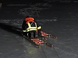 Auf's Glatteis geführt - Feuerwehr Neustadt probte den Ernstfall (Foto: C. Burkert) Auf's Glatteis geführt - Feuerwehr Neustadt probte den Ernstfall (Foto: C. Burkert)