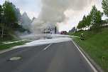 Lkw brannte v&ouml;llig aus (Foto: Feuerwehr Bleicherode)