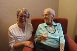 100 Jahre in Nordhausen - Emmi Tittmann's Geburtstag wurde heute ordentlich gefeiert (Foto: Angelo Glashagel) 100 Jahre in Nordhausen - Emmi Tittmann's Geburtstag wurde heute ordentlich gefeiert (Foto: Angelo Glashagel)