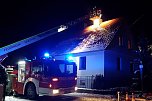 Gemeinsamer Einsatz der Hohnsteiner Feuerwehren (Foto: C. Burkert) Gemeinsamer Einsatz der Hohnsteiner Feuerwehren (Foto: C. Burkert)