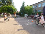 Fahr Rad, aber sicher! - Aktionstag in der Gemeinde Harztor (Foto: Dieter Köhler, Kreisverkehrswacht Nordhausen) Fahr Rad, aber sicher! - Aktionstag in der Gemeinde Harztor (Foto: Dieter Köhler, Kreisverkehrswacht Nordhausen)