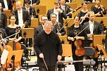 Virtuos im ersten Sinfoniekonzert (Foto: Karl-Heinz Herrmann) Virtuos im ersten Sinfoniekonzert (Foto: Karl-Heinz Herrmann)