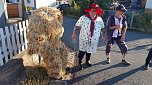 Buntes Treiben zum Kirmesumzug in Kleinwerther (Foto: privat)