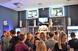Party im Jugendclubhaus (Foto: Belvedere Media Agentur)
