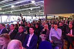Automobilmesse in Erfurt am Abend eröffnet (Foto: A. Jung) Automobilmesse in Erfurt am Abend eröffnet (Foto: A. Jung)