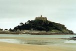 St. Michael´s Mount ist ein bekanntes Postkartenmotiv. Bei Flut kann die Insel nur per Boot erreicht werden. (Foto: Kurt Frank) St. Michael´s Mount ist ein bekanntes Postkartenmotiv. Bei Flut kann die Insel nur per Boot erreicht werden. (Foto: Kurt Frank)