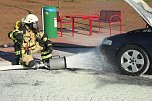 Auto brannte auf Rastplatz aus (Foto: S. Dietzel)