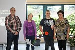 Zeugnis&uuml;bergabe bei Bildungsverein (Foto: Karl-Heinz Herrmann)