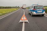 Schwerer Unfall auf der B243 (Foto: S. Tetzel) Schwerer Unfall auf der B243 (Foto: S. Tetzel)