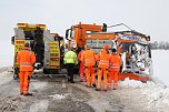 Schneepflug geborgen (Foto: S. Dietzel) Schneepflug geborgen (Foto: S. Dietzel)