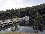 An der Neust&auml;dter Staumauer  (Foto: P.Blei)