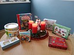 Freude in Bielen: der Weihnachtsmann war da (Foto: Der Weihnachtsmann kam zu den Kindern der Kita Sonnenschein und brachte sch&ouml;ne Geschenke vom F&ouml;rderverein. Die Freude der Kinder war riesengro&szlig;! ...)
