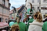 Ein bunter Karnevalszug zog sich am Rosenmontag durch Sondershausen (Foto: Eva Maria Wiegand)