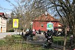 Oldtimertreff bei Kelbra (Foto: Ulrich Reinboth) Oldtimertreff bei Kelbra (Foto: Ulrich Reinboth)