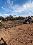 Feuer in der Goldenen Aue (Foto: Die am Einsatz beteiligten Feuerwehren) Feuer in der Goldenen Aue (Foto: Die am Einsatz beteiligten Feuerwehren)