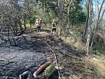 Feuer in der Goldenen Aue (Foto: Die am Einsatz beteiligten Feuerwehren) Feuer in der Goldenen Aue (Foto: Die am Einsatz beteiligten Feuerwehren)