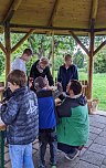 Basteltag am Scheunenhof (Foto: Landschaftspflegeverband S&uuml;dharz/Kyffh&auml;user)