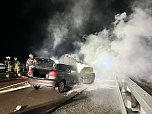 Auto brannte aus (Foto: Feuerwehr Heringen/Silvio Dietzel)