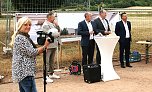 Grundsteinlegung für das "Nest" am Stausee Kelbra (Foto: Ulrich Reinboth) Grundsteinlegung für das "Nest" am Stausee Kelbra (Foto: Ulrich Reinboth)