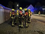 Wohnhaus in Flammen (Foto: S. Dietzel)