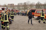 &Uuml;bergabe des Friedenslichts aus Bethlehem an die Kreisjugendfeuerwehren. (Foto: vgf)