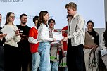 Die Teams des Humboldt-Gymnasiums beim diesjährigen Regionalentscheid für "Jugend forscht" (Foto: Humboldt-Gymnasium) Die Teams des Humboldt-Gymnasiums beim diesjährigen Regionalentscheid für "Jugend forscht" (Foto: Humboldt-Gymnasium)