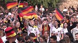 Fu&szlig;ballgucken auf dem Berg (Foto: nnz)