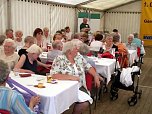 Erstes gemeinsames Sommerfest (Foto: K. Henze) Erstes gemeinsames Sommerfest (Foto: K. Henze)