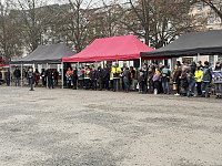 Übergabe des Friedenslichts aus Bethlehem an die Kreisjugendfeuerwehren. Bild: Übergabe des Friedenslichts aus Bethlehem an die Kreisjugendfeuerwehren.