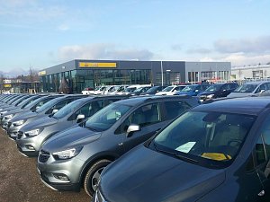 Modernes OPEL-Autohaus entstand in 8 Monaten Bauzeit