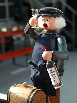 Der Schnappsbrenner - ein Echter Nordh&auml;user aus dem Erzgebirge (Foto: Angelo Glashagel)