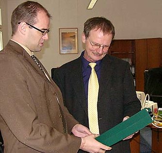 Eichsfelder Wurst und Doppelkorn (Foto: nnz)