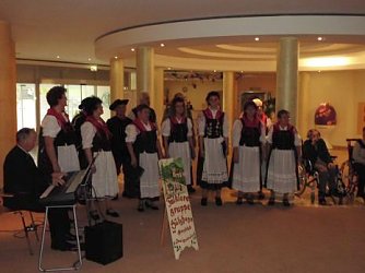 Erntedank in S&uuml;lzhayn (Foto: KMG)