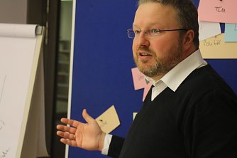 Sebastian Gerecke steht der Tr&auml;gerverein des OKN vor - das Leitbild des Senders soll mit den Nutzern zusammen entwickelt werden (Foto: Angelo Glashagel)