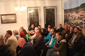 Die 16. Sitzung des Rates traf auch auf gro&szlig;es Interesse der Bleicher&ouml;der B&uuml;rgerschaft (Foto: Angelo Glashagel)