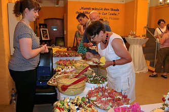 Italienischer Abend im Kunsthaus zu Gunsten des Neust&auml;dter Hospizes (Foto: Susanne Schedwill)