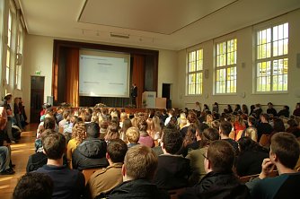 Bis auf den letzten Platz gef&uuml;llt - an der Hochschule Nordhausen beging man heute die Immatrikulation f&uuml;r das neue Herbstsemester (Foto: Angelo Glashagel)