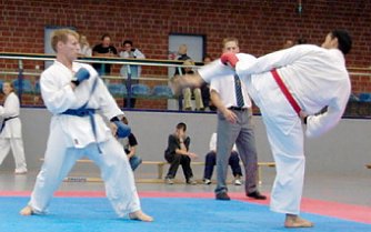 Karateka k&auml;mpften in Bad Frankenhausen (Foto: nnz)