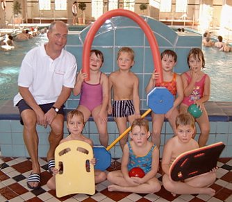 Spielkiste geht schwimmen (Foto: nnz)