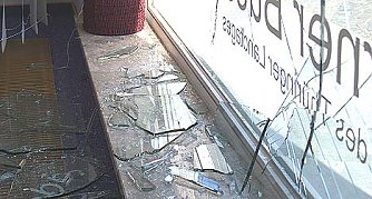 Anschlag auf B&uuml;ro (Foto: nnz)