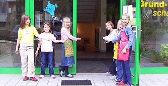 T&uuml;ren stehen offen (Foto: nnz)