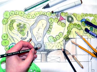 Zur&uuml;ck ans Reissbrett (Foto: Patrick Grabe)